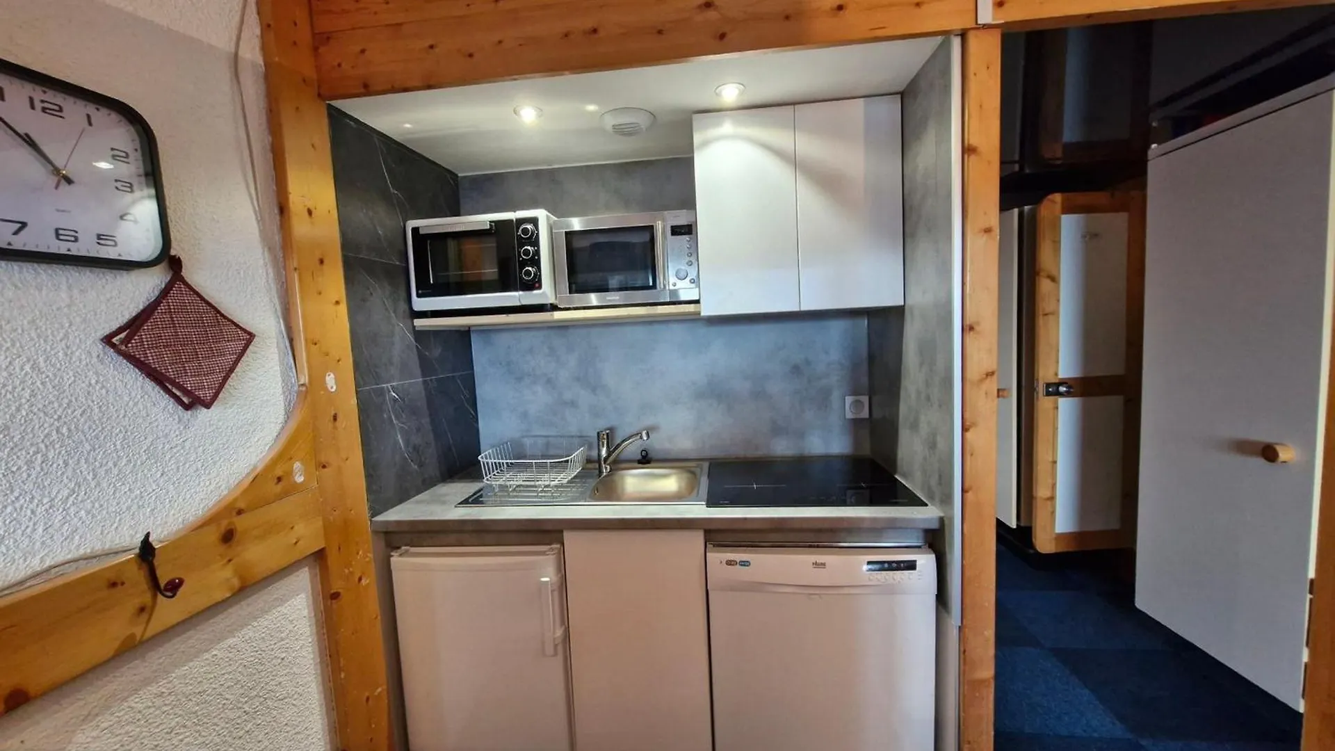 2 Pieces, 6 Pers, Proche Pistes Et Commerces, Balcon, Animaux Admis - Fr-1-411-190 Apartment Les Arcs  Les Arcs (Savoie)